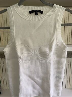 TOCCIN White Ribbed Sleeveless Knit Tank